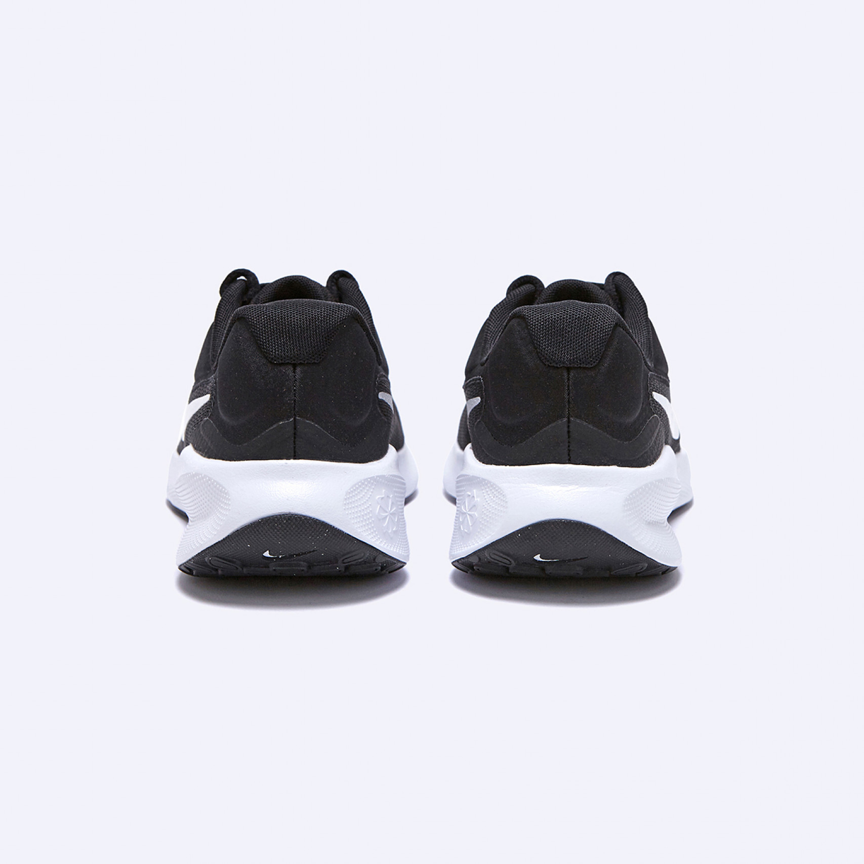 레볼루션 7 블랙 남성 / FB2207-001