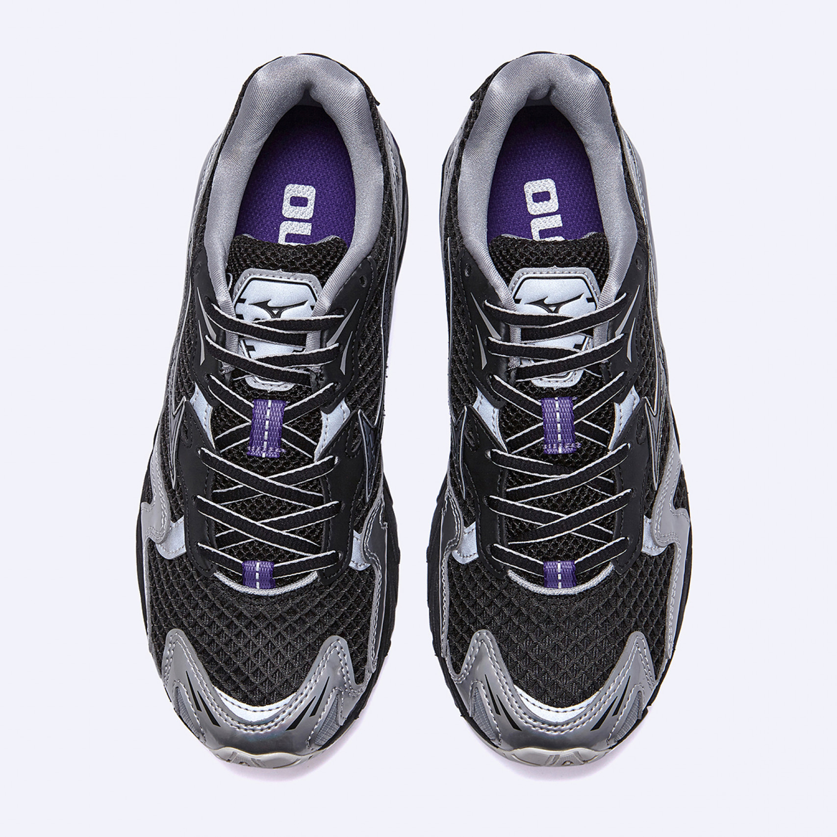 WAVE RIDER 10 블랙 / D1GA250601