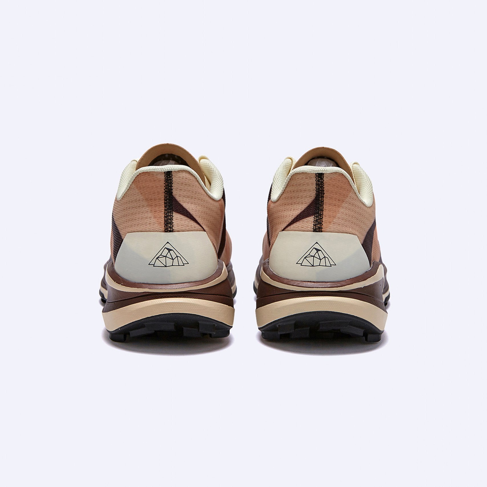 퓨어 트레일 프로 베이지 남성 / 1915338