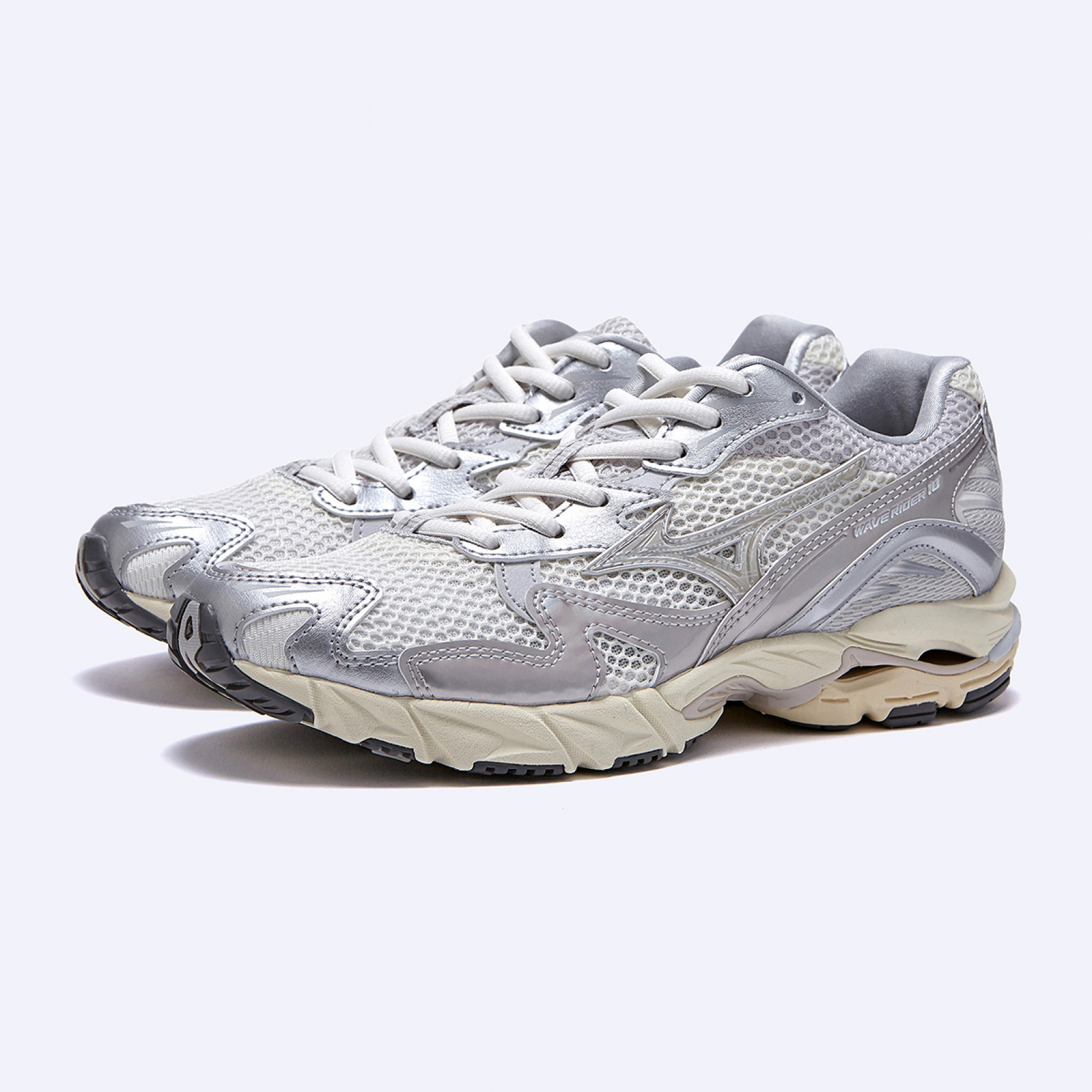 WAVE RIDER 10 실버 / D1GA243104