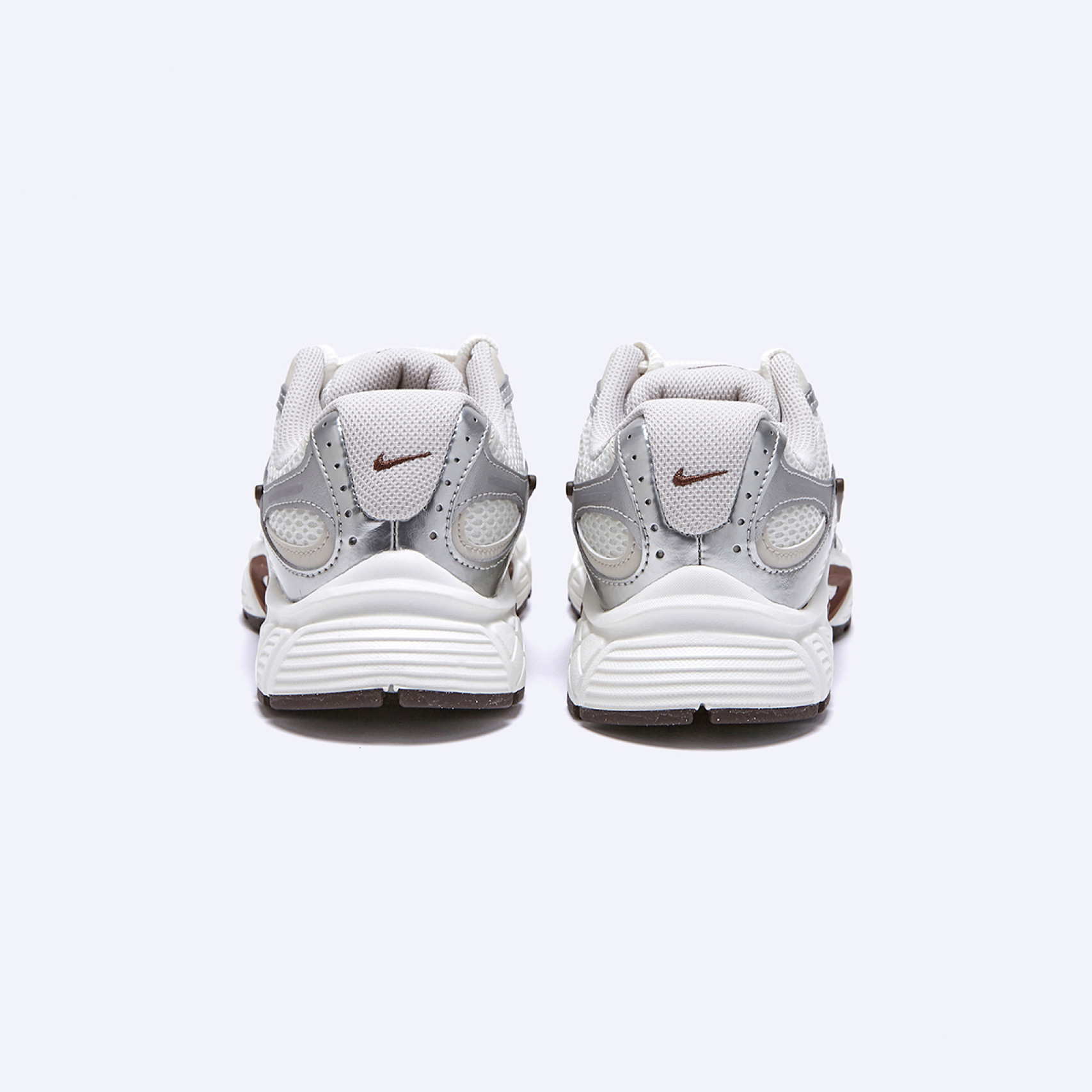 V5 RNR 화이트 브라운 여성 / HQ7901-102