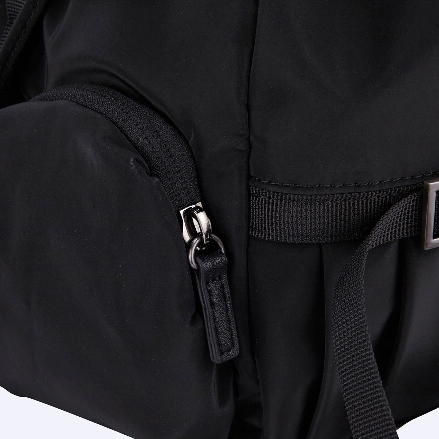 말리부 글로시 백팩 미니 블랙 / FLOTFA1B02