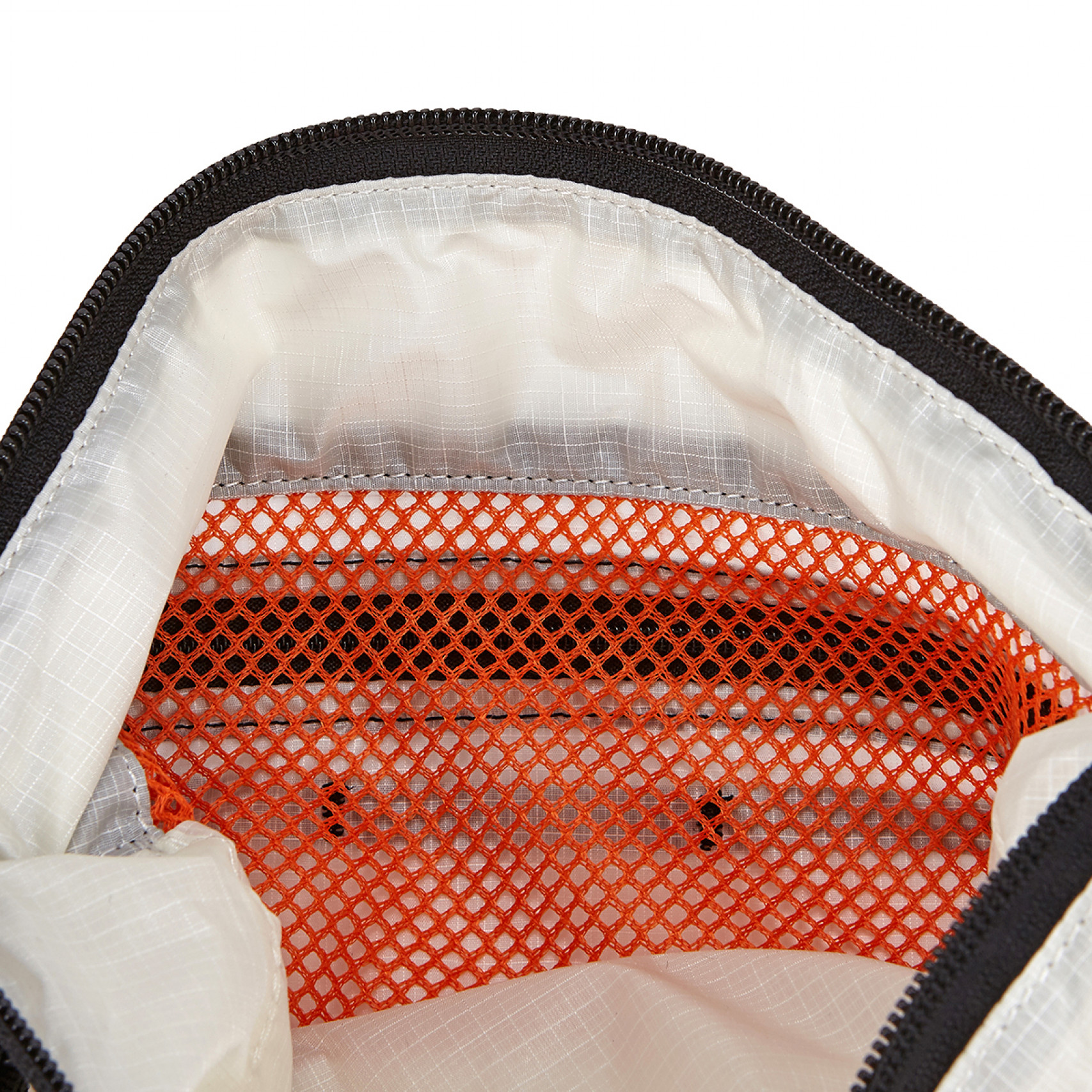 UNI 라이트 샤코슈백 크림 / NBGCFB1106