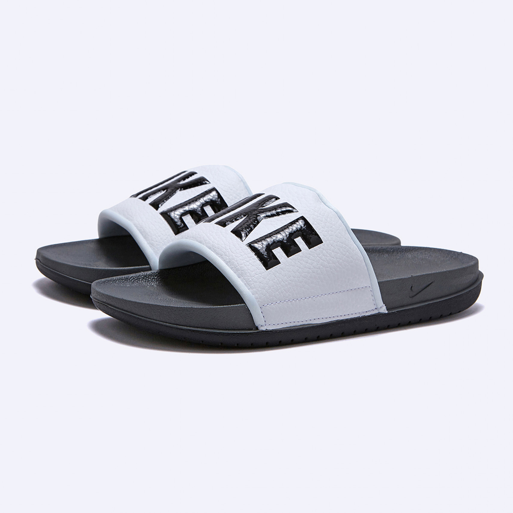 오프코트 슬라이드 블랙 남성 / BQ4639-001