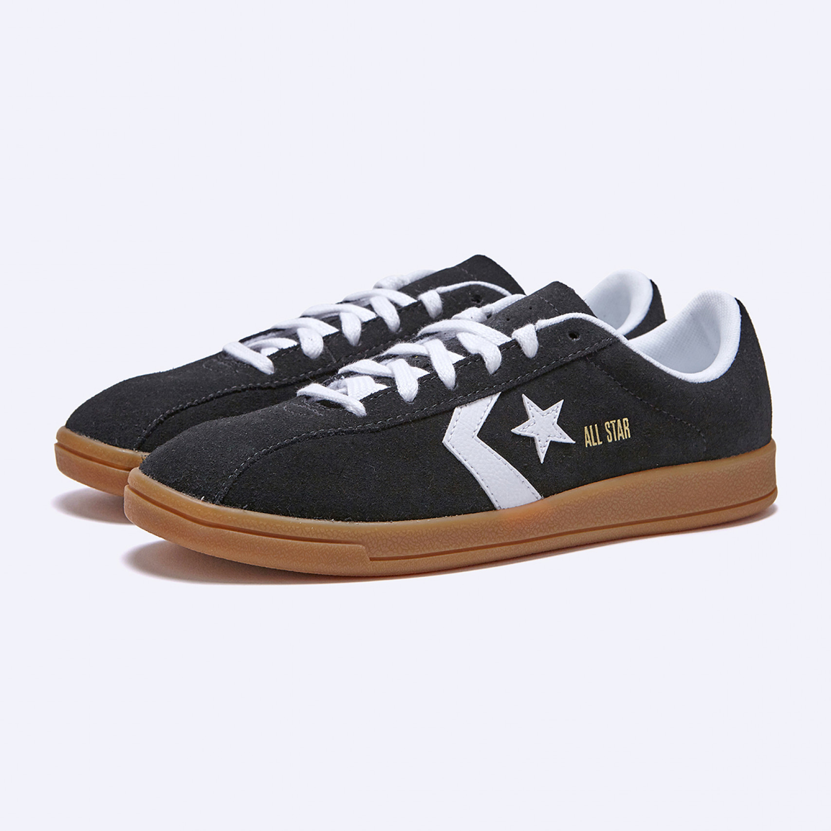 올스타 클래식 트레이너 스웨이드 블랙 / A15621C