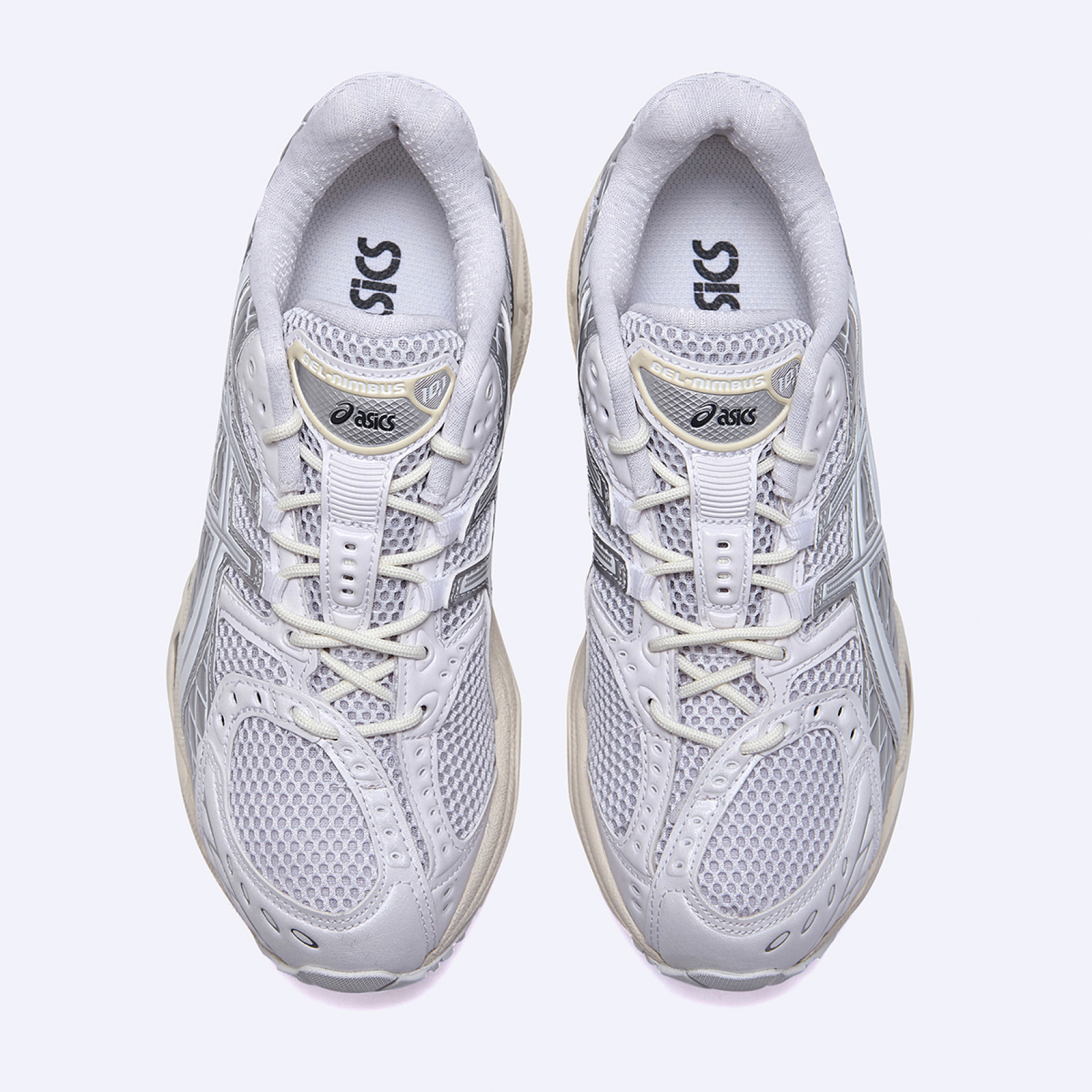 젤 님버스 10.1 화이트 퓨어 실버 / 1203A761-100