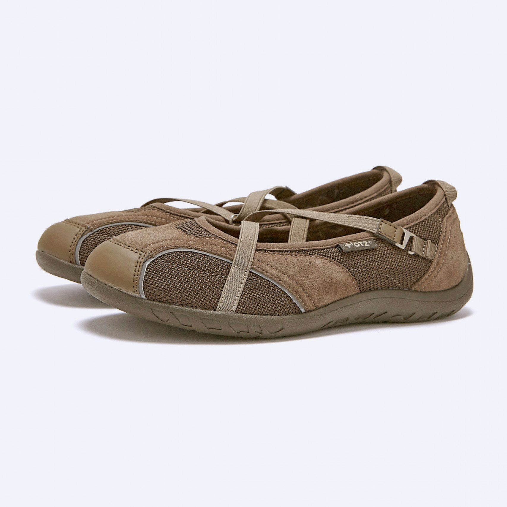 로마리 스웨이드 밴딩 스니커즈 라이트 브라운 / FLOTFA3W58