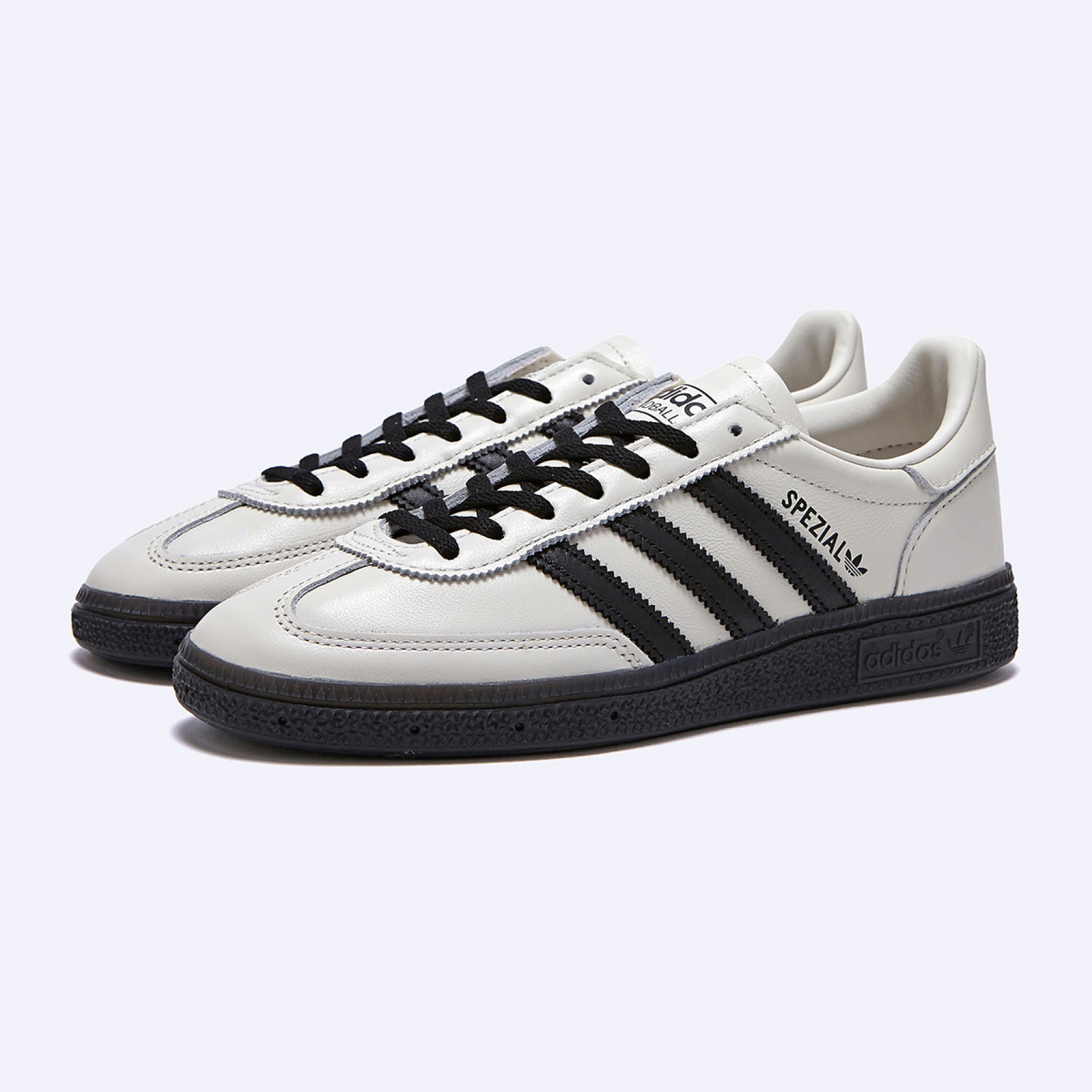 (유하/하린 착용) 핸드볼 스페지알 크림 화이트 / JS0062