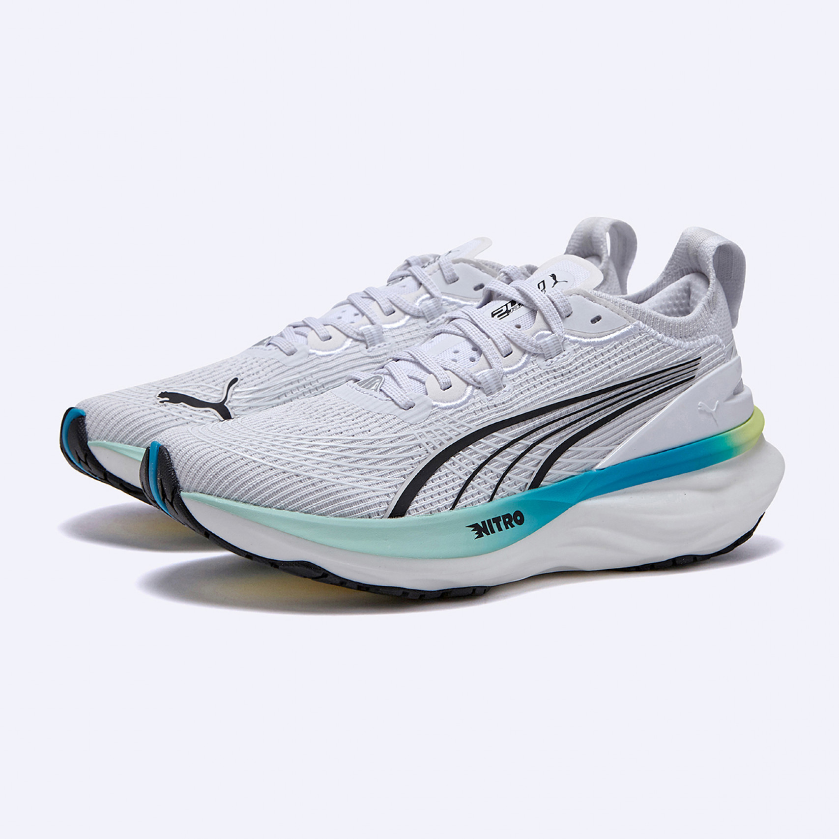 포에버런 나이트로4 화이트 민트 여성 / 31047115