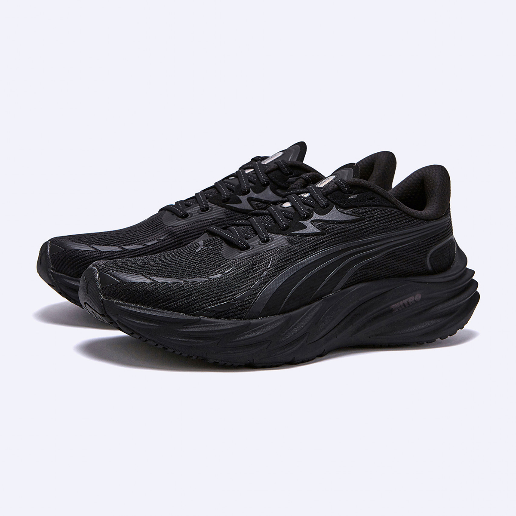 벨로시티 나이트로4 와이드 블랙 남성 / 31206601