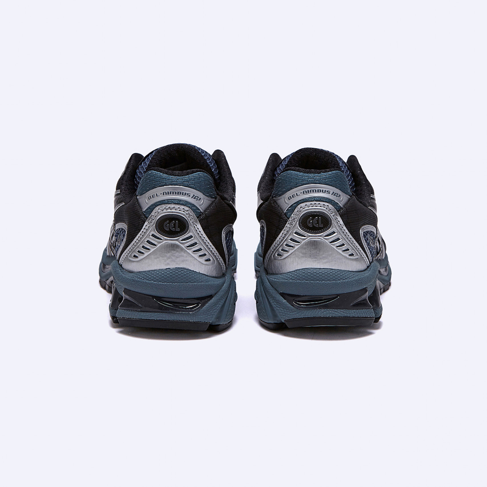 젤 님버스 10.1 아이언 클래드 그래파이트 그레이 / 1203A543-021