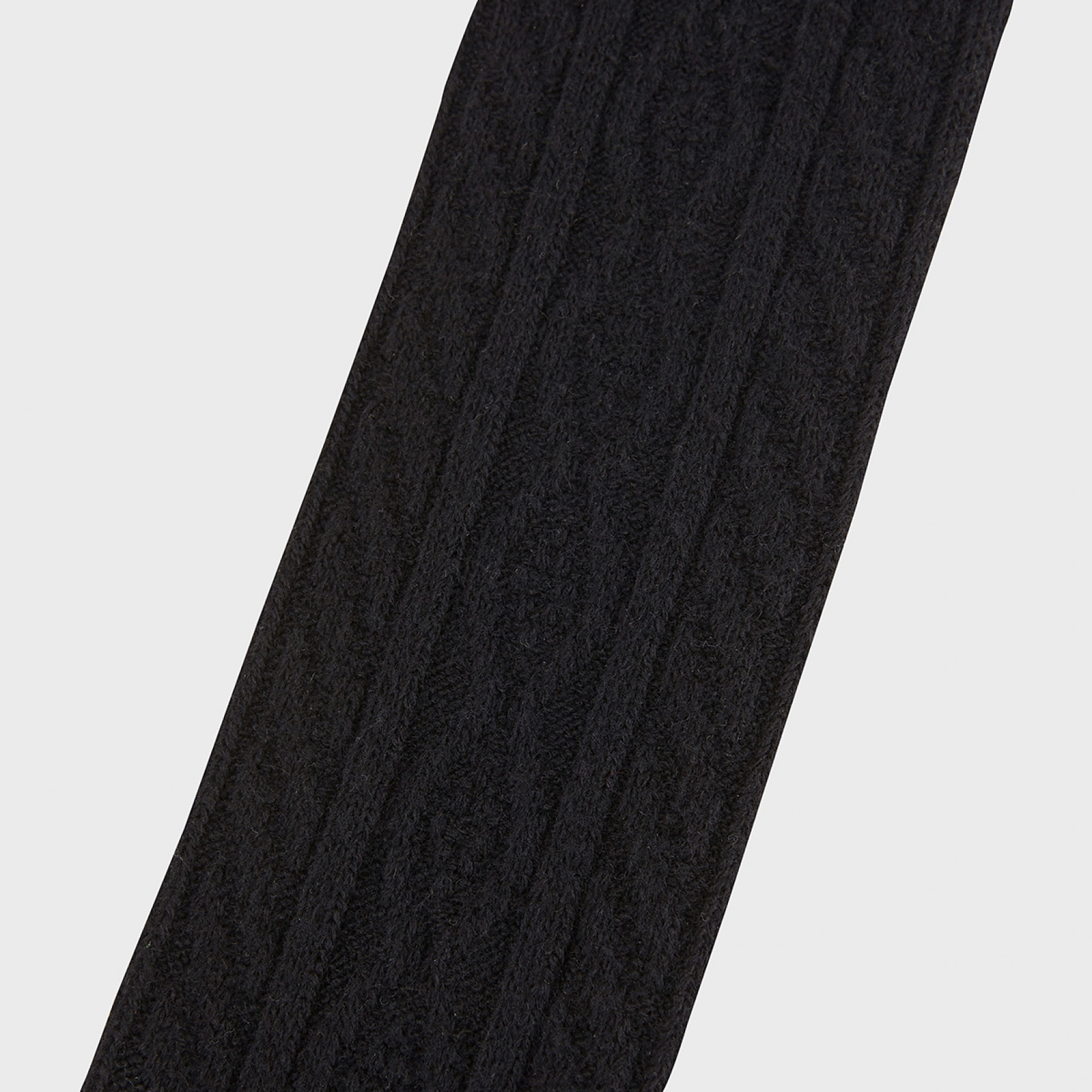 니하이 울삭스 블랙 / FLOTFA3L02