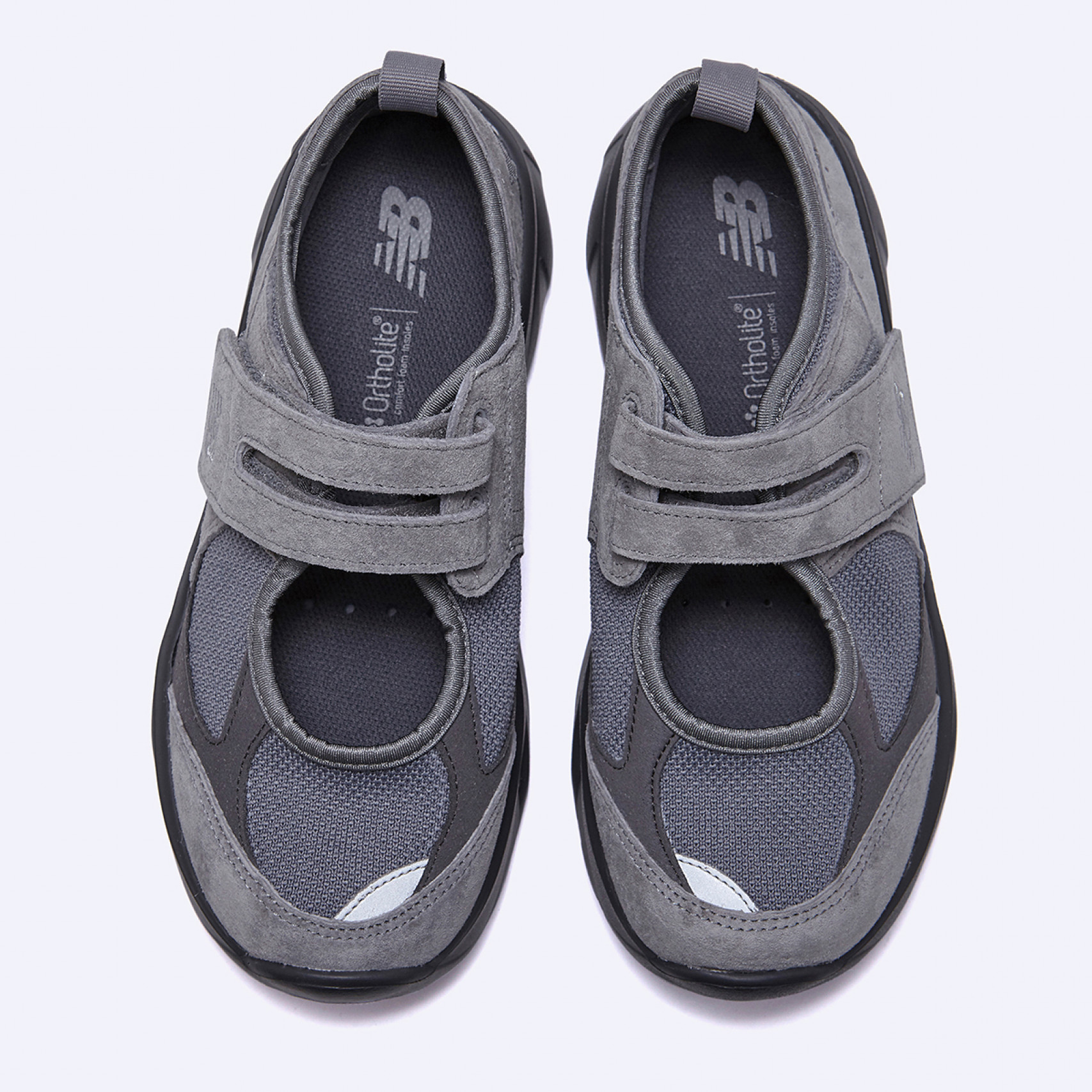 브리즈 그레이 SD2203GY