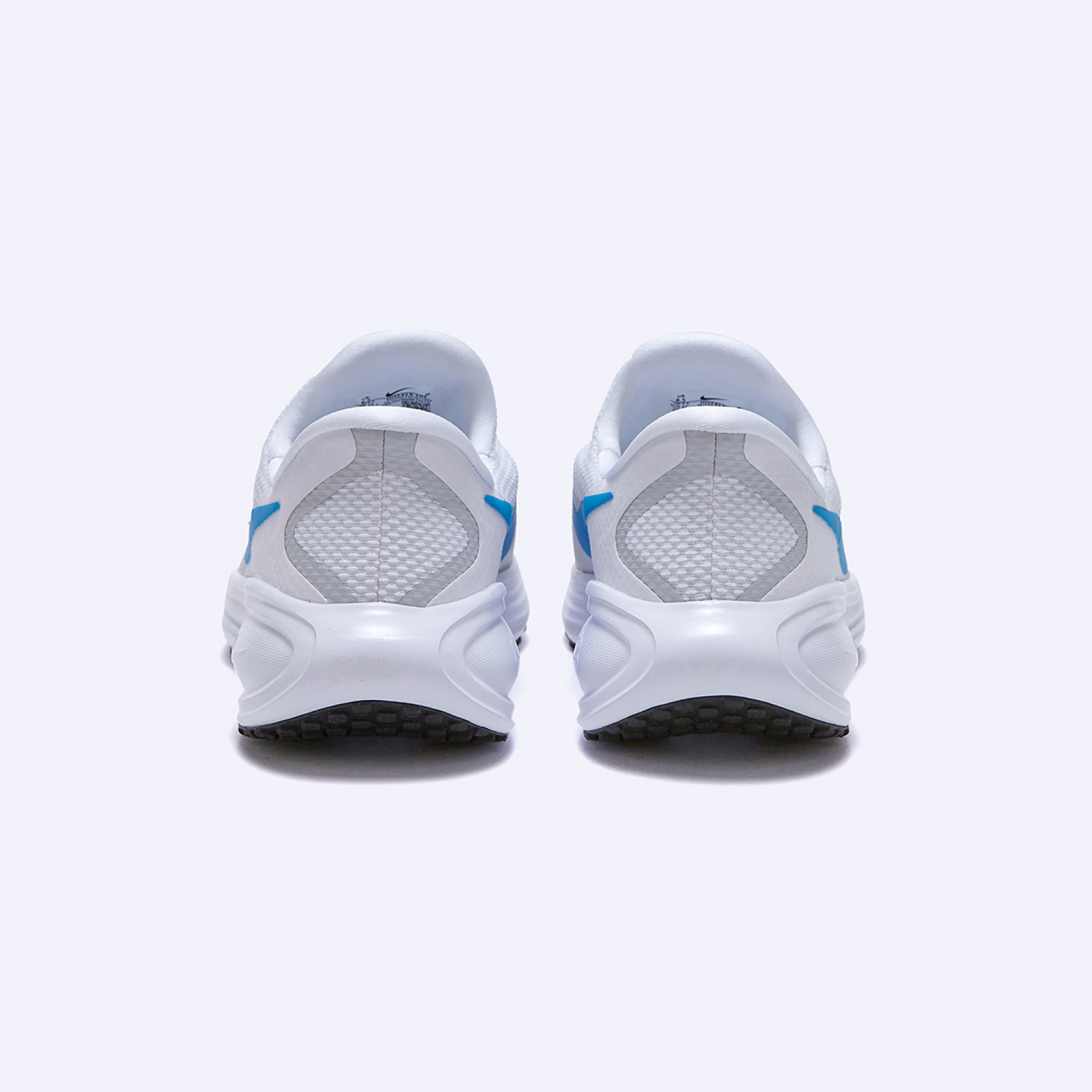 레볼루션 8 이지온 화이트 블루 남성 / HQ2414-101