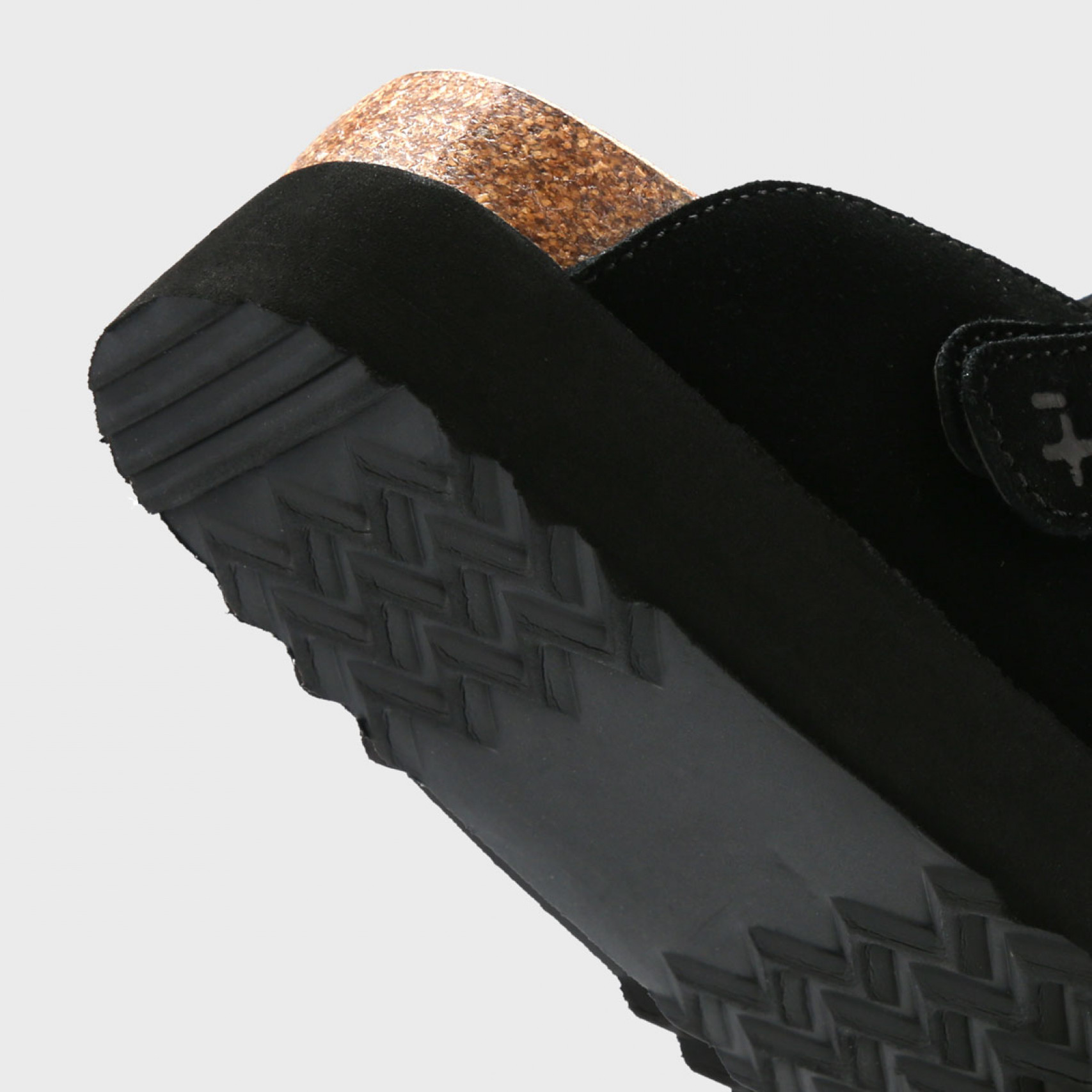 오찌x로파서울 토피 스웨이드 클로그 블랙 / FLOTFA3W49