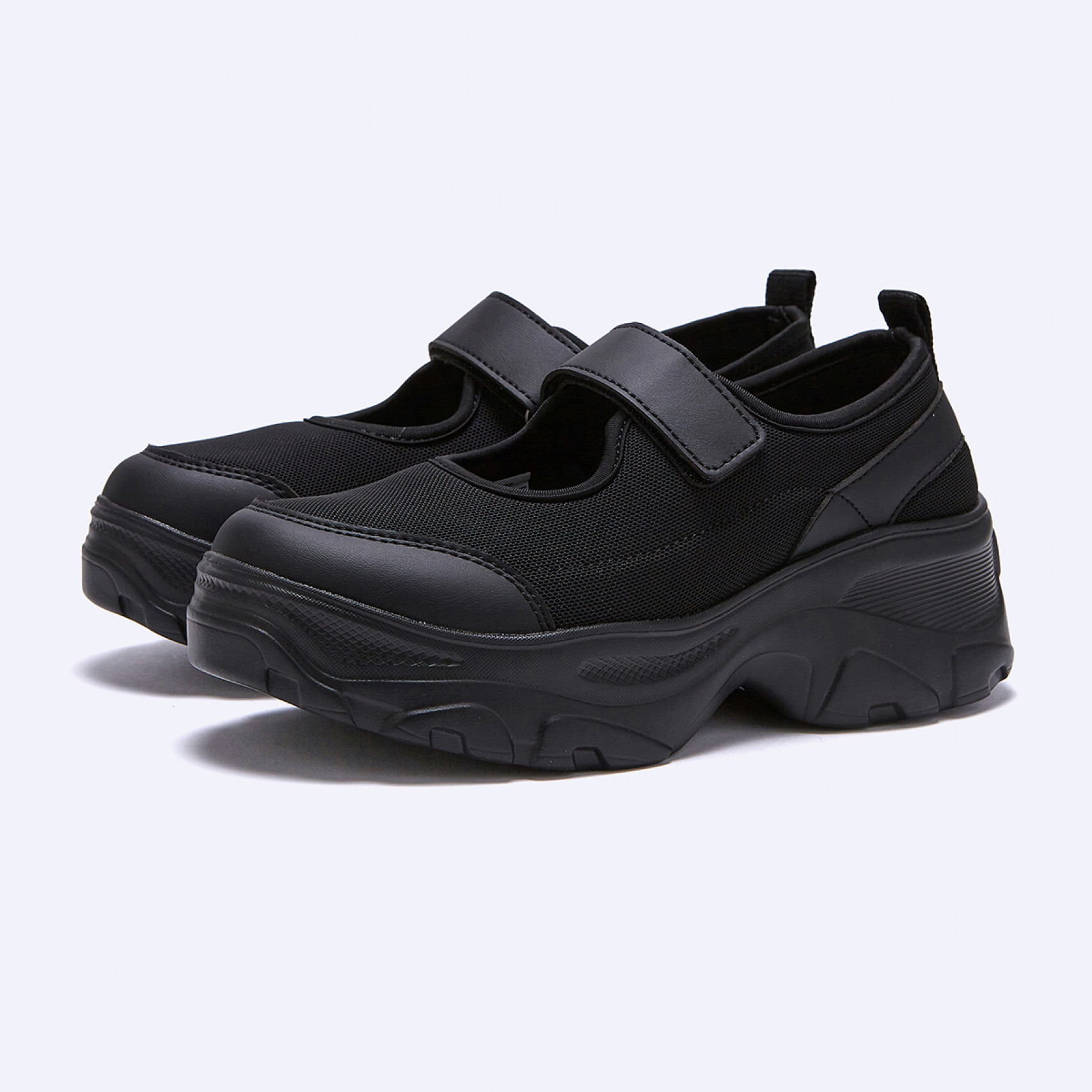 로미타 플랫폼 벨크로 메리제인슈즈 블랙 / FLOTGA1W05