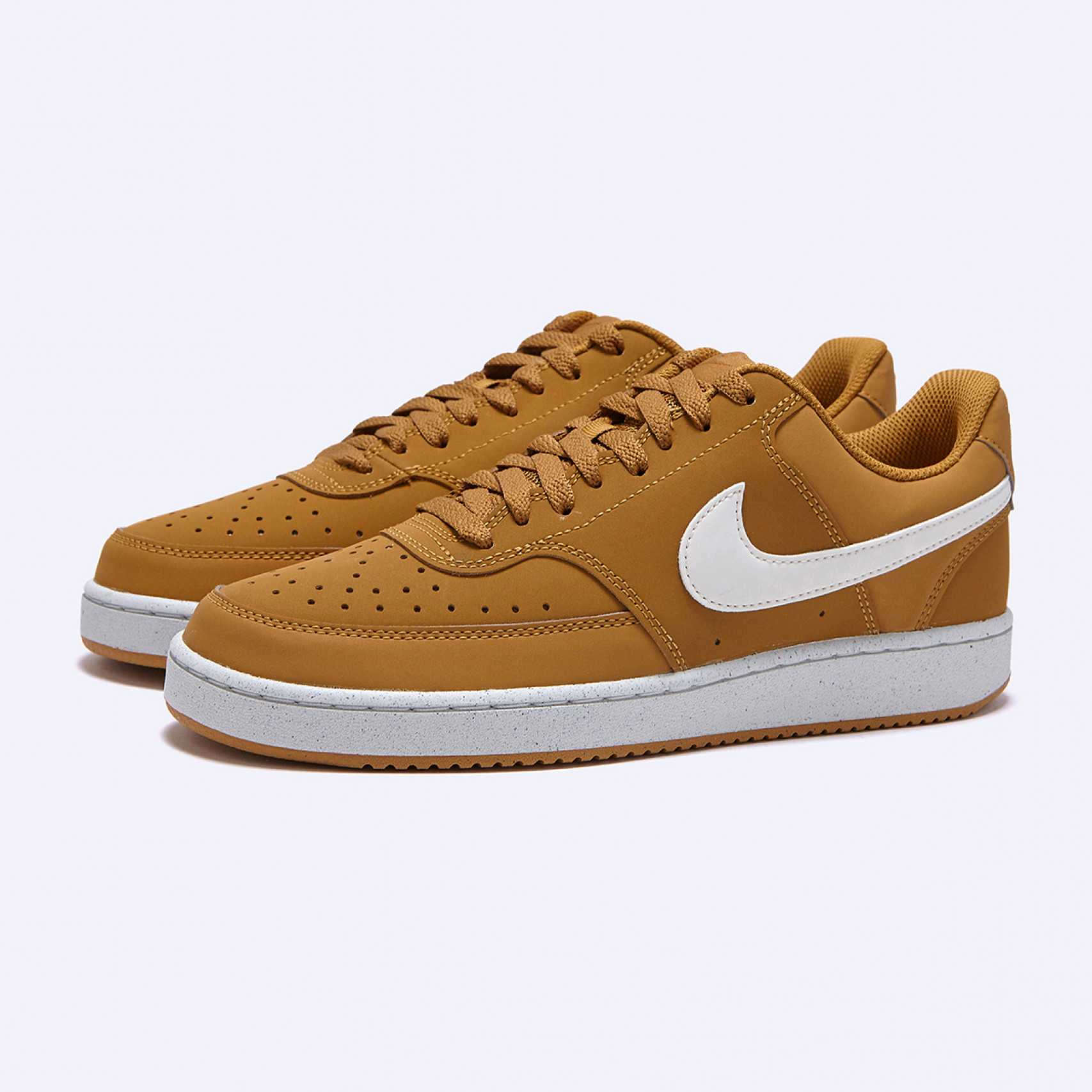 코트 비전 로우 V2 NBK 브라운 남성 / HV8139-700