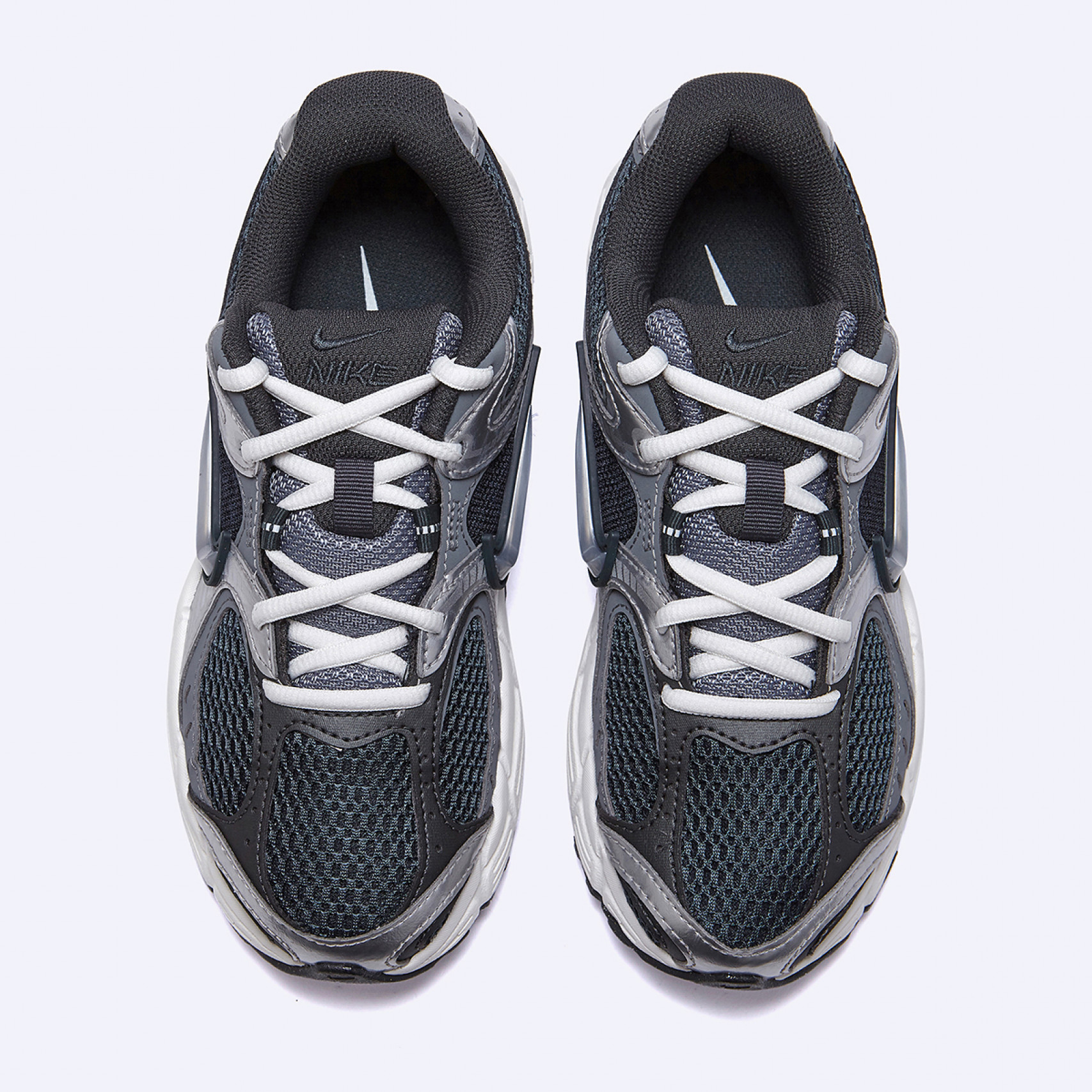 V5 RNR 메탈릭 실버 여성 / HQ7901-300