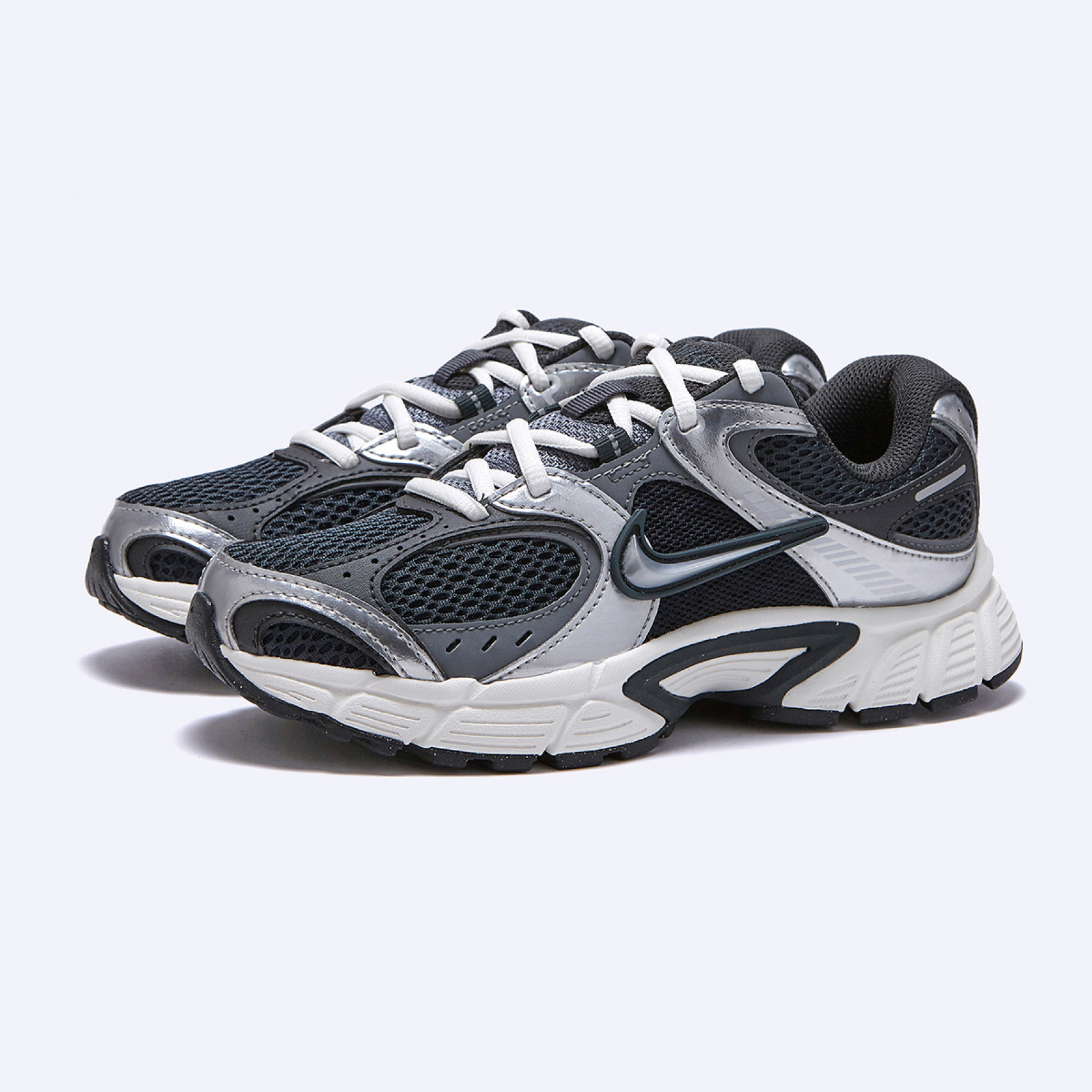 V5 RNR 메탈릭 실버 여성 / HQ7901-300