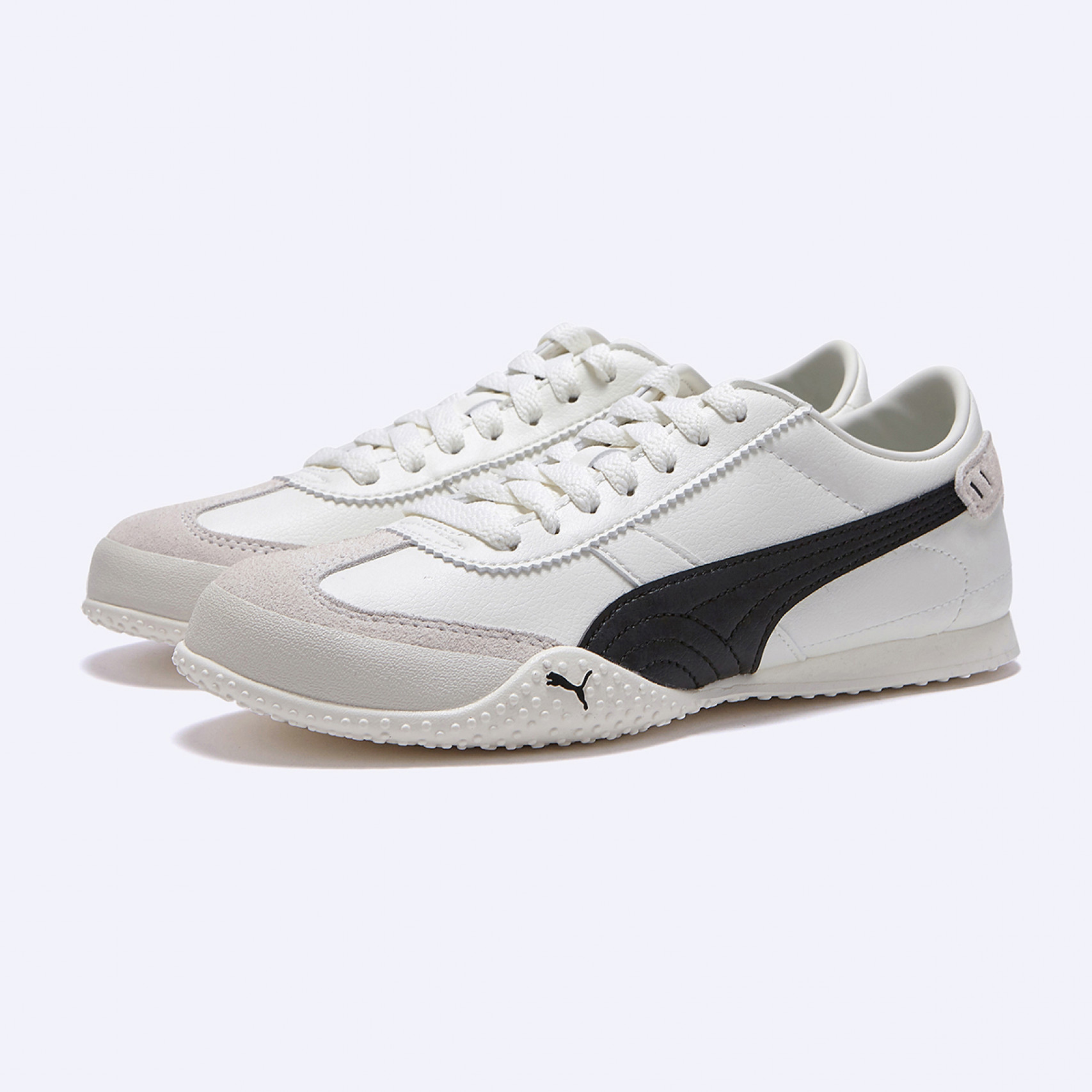 벨라 UT 레더 웜 화이트 블랙 여성 / 40525601