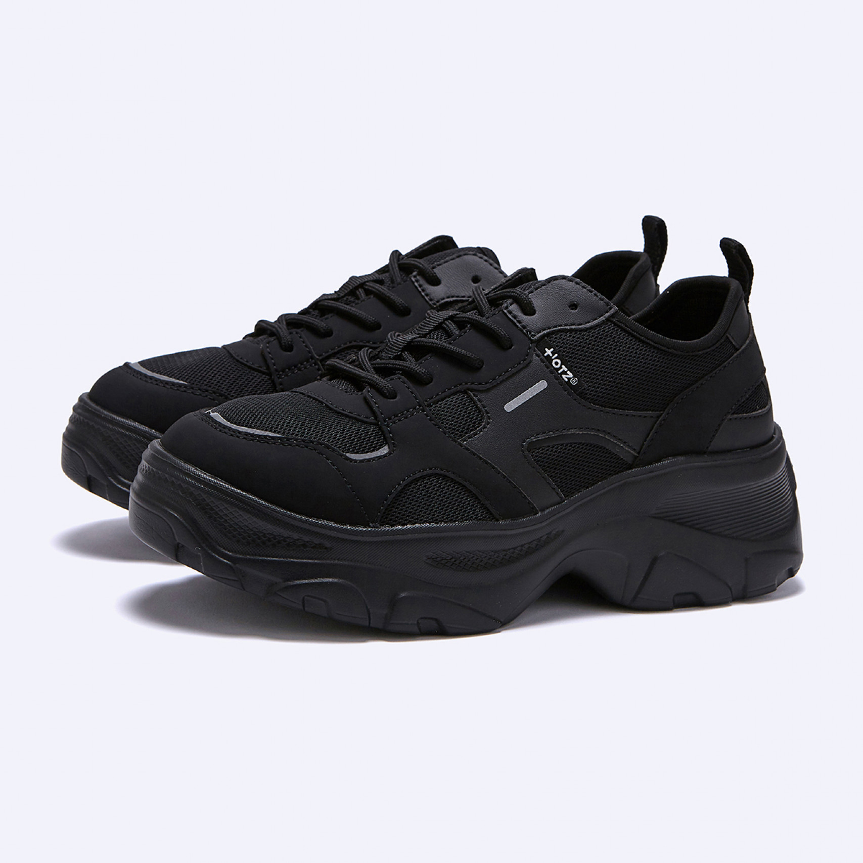 로미타 플랫폼 스니커즈 메쉬 블랙 / FLOTGA0W04