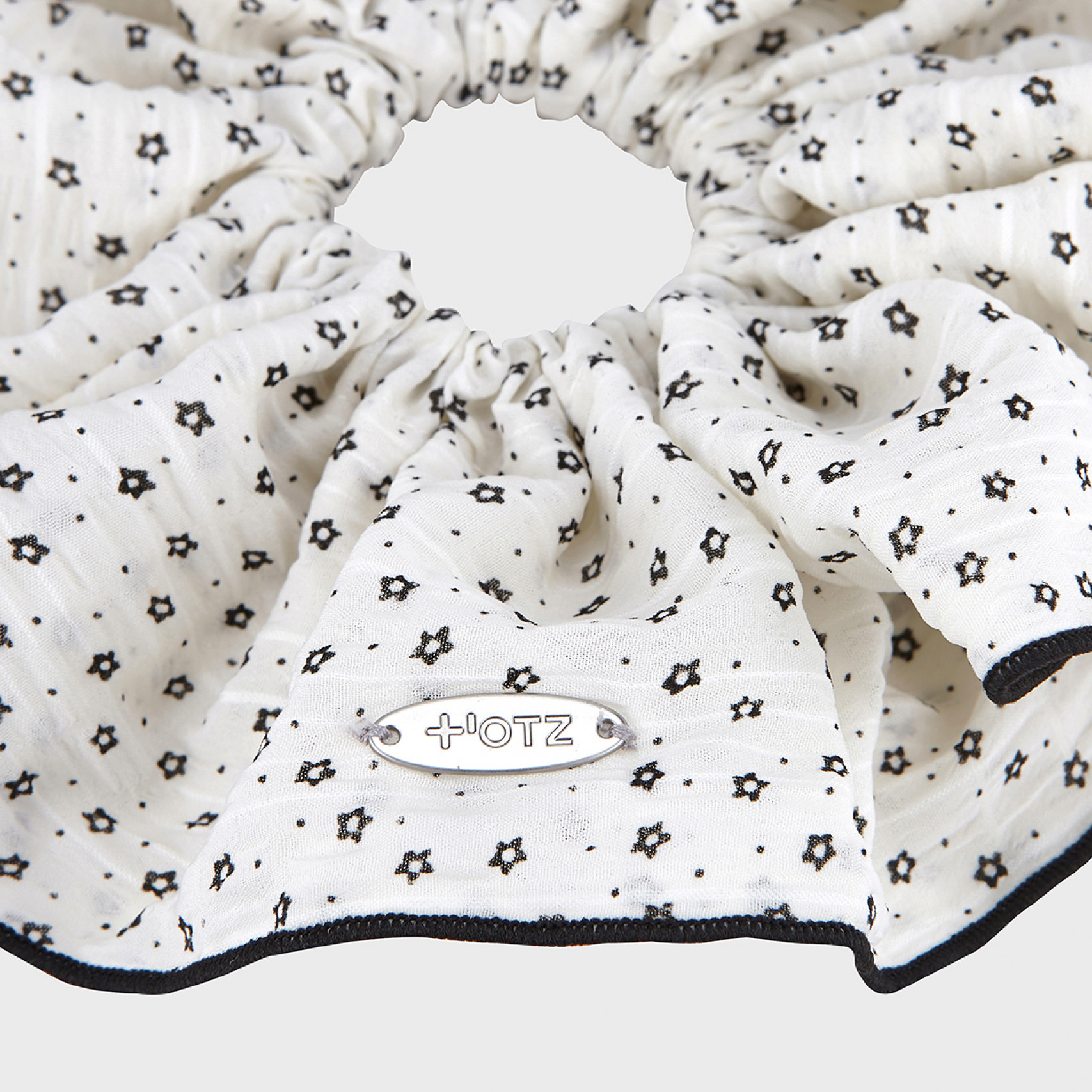 플로럴 헤어 스크런치 화이트 / FLOTGA1A05