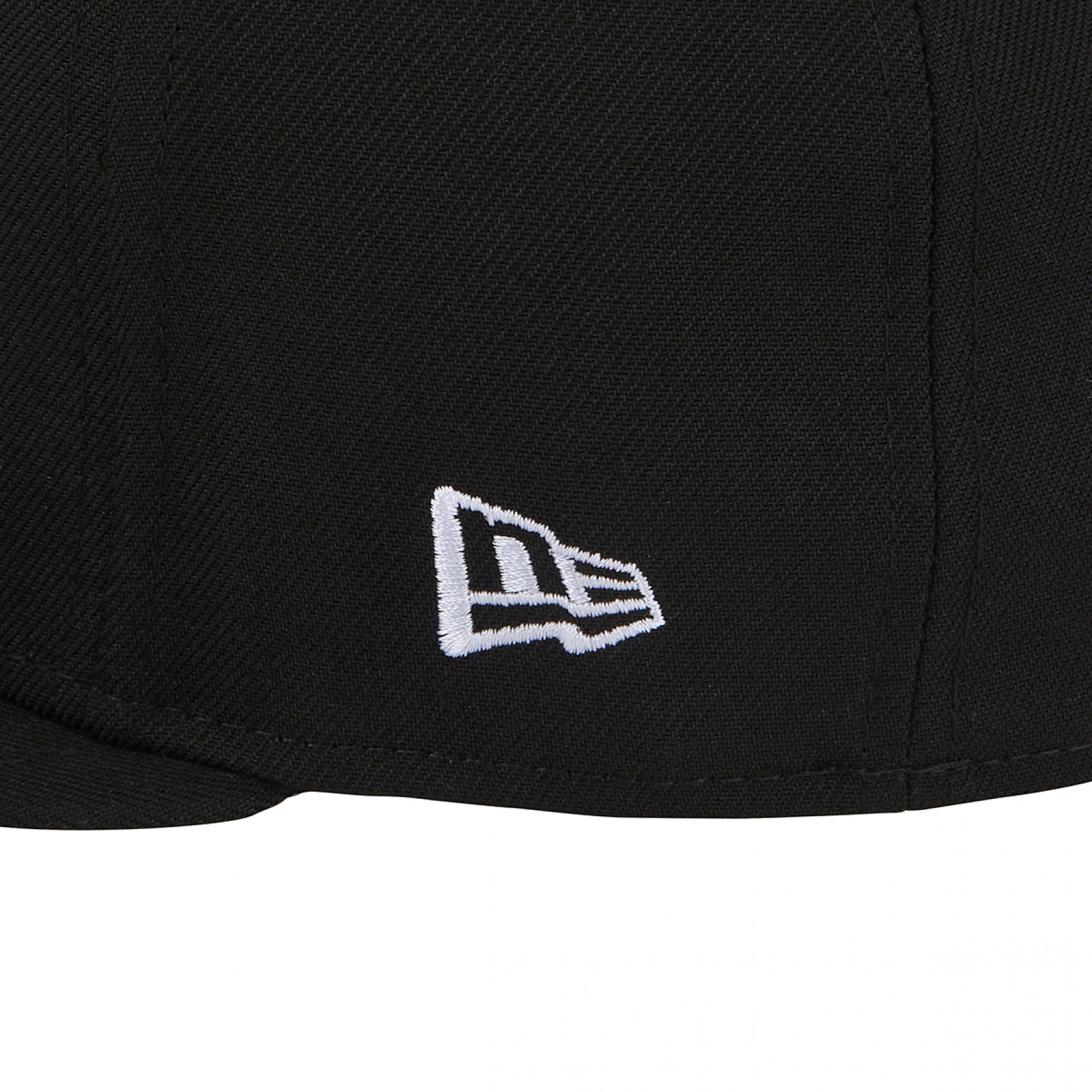 MLB LA 다저스 베이직 피티드캡 블랙 화이트 / 11591149