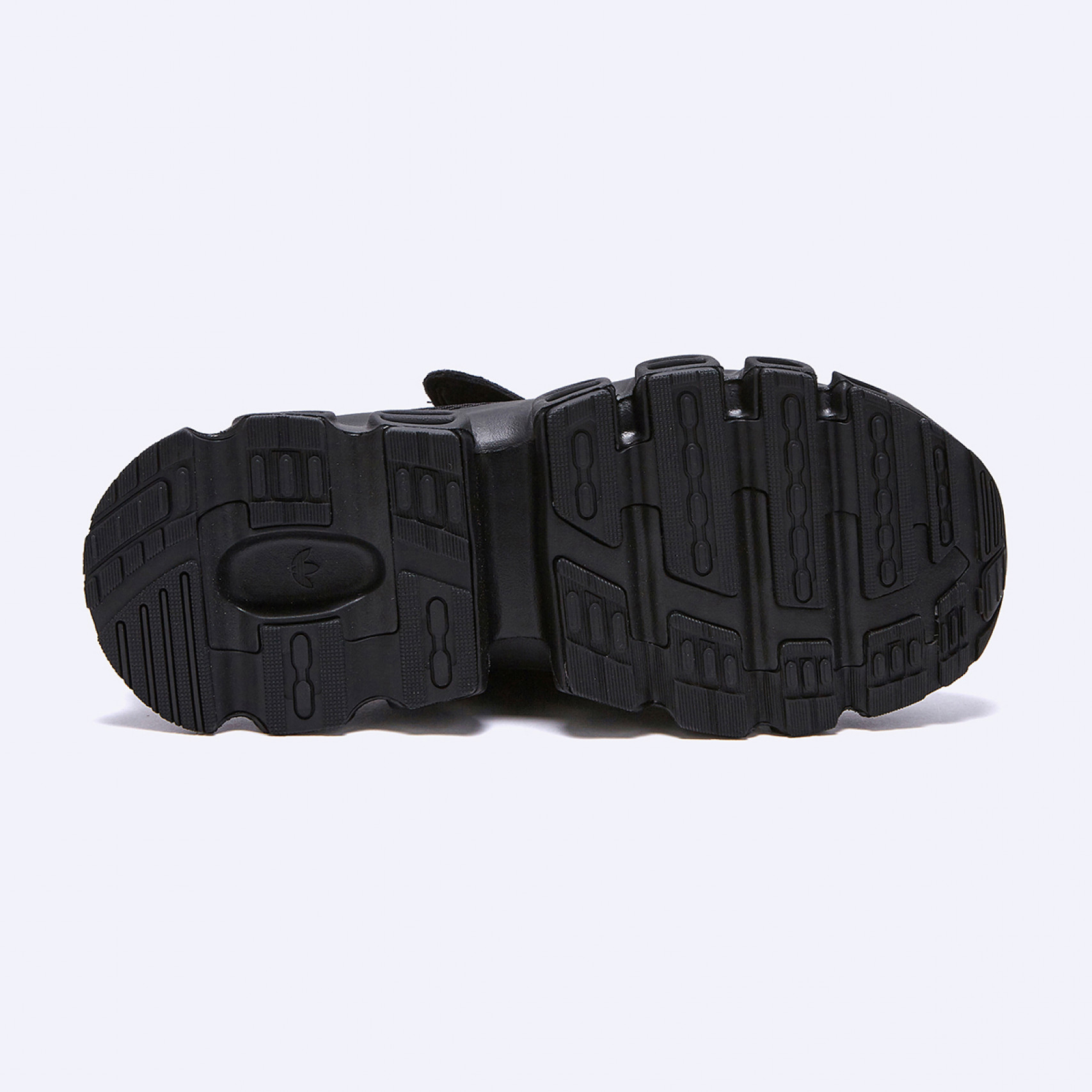 아디폼 메가제인 블랙 / JI2416