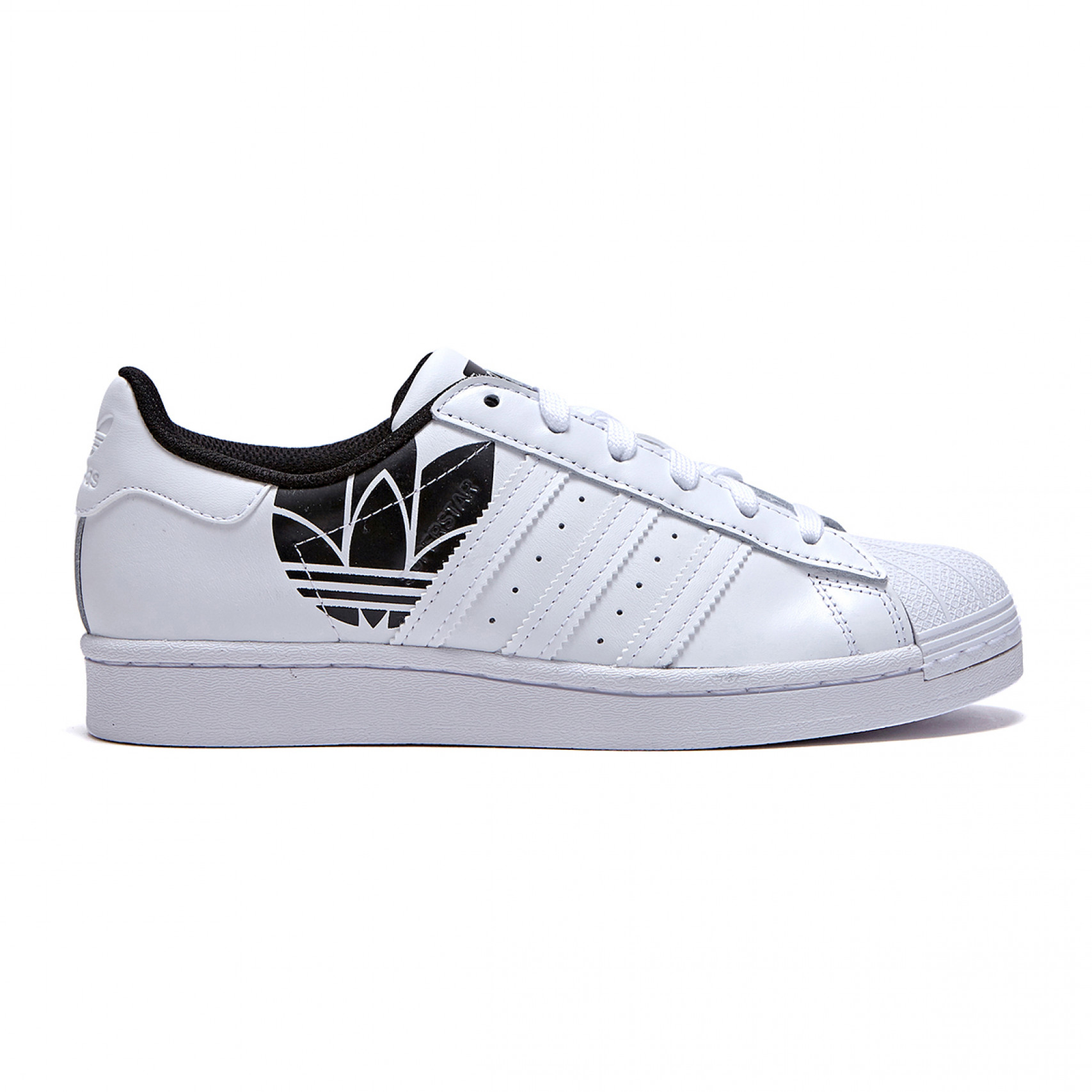 SUPERSTAR