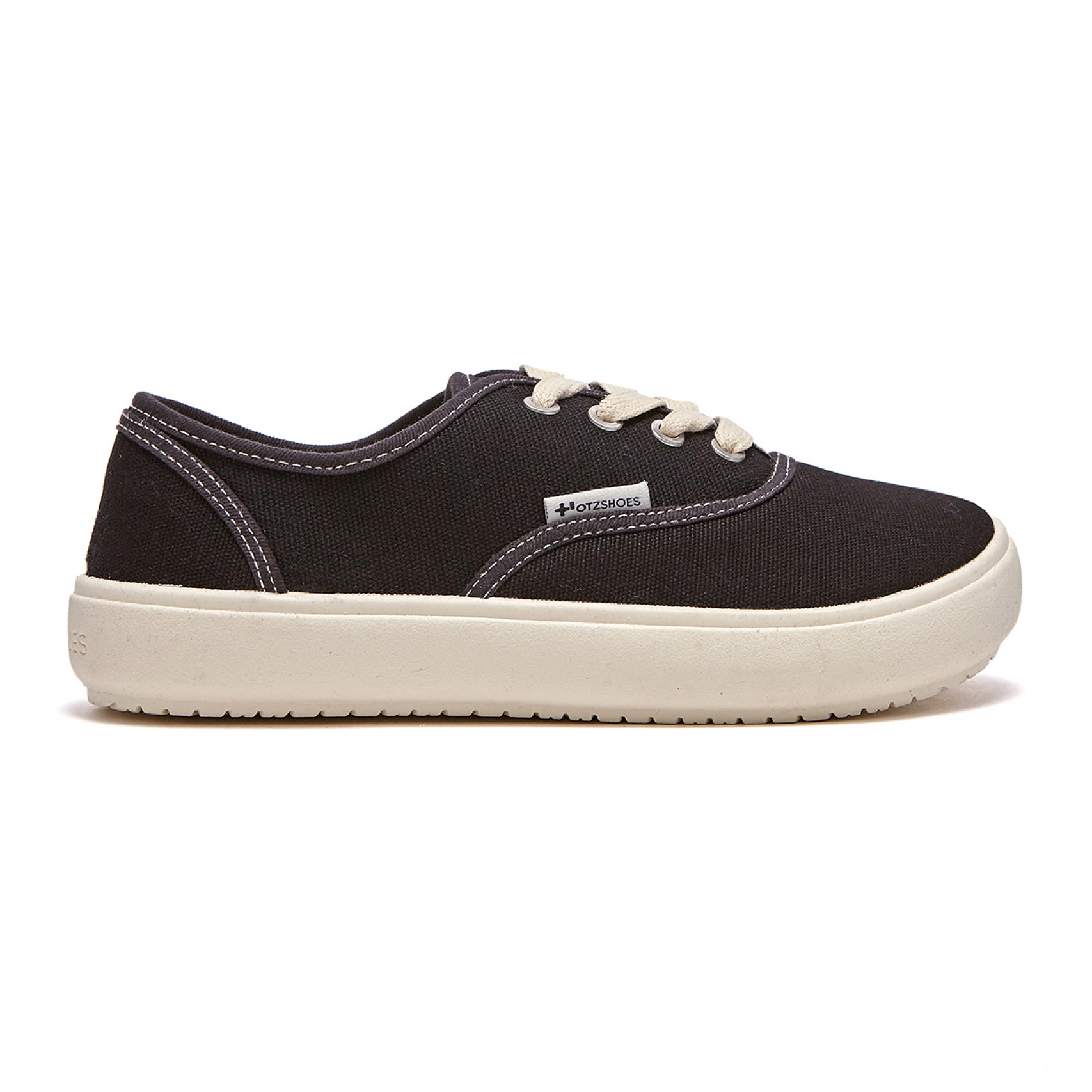 Pilgrim V3 Canvas Comfy Sneakers