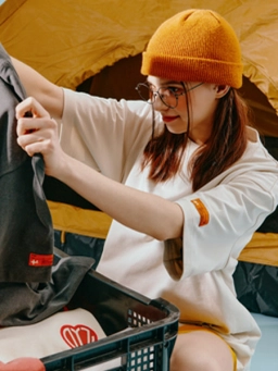 시그니쳐 포토 그래픽 오버핏 티셔츠_Light Beige