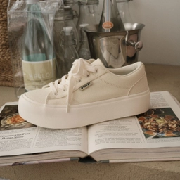 피스모어 플랫폼 스니커즈 아이보리 / FLOTEF3W04