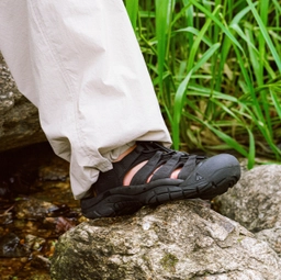 뉴포트 H2 블랙 남성 / 1022258