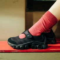 아디폼 메가제인 코어 블랙 / JI2416