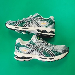 젤 님버스 10.1 크림 그로브 / 1203A761-101