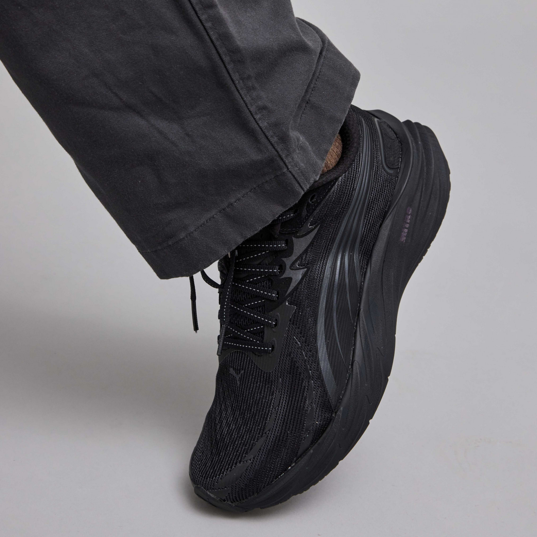 벨로시티 나이트로4 와이드 블랙 남성 / 31206601