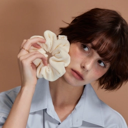 코듀로이 헤어 스크런치 아이보리 / FLOTFA3A06