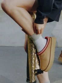 (30% 쿠폰) 타즈 II 뮬 슬리퍼 체스트넛 여성 / 1174471-CHE