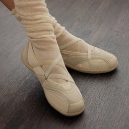 로마리 스웨이드 밴딩 스니커즈 아이보리 / FLOTGA1W57