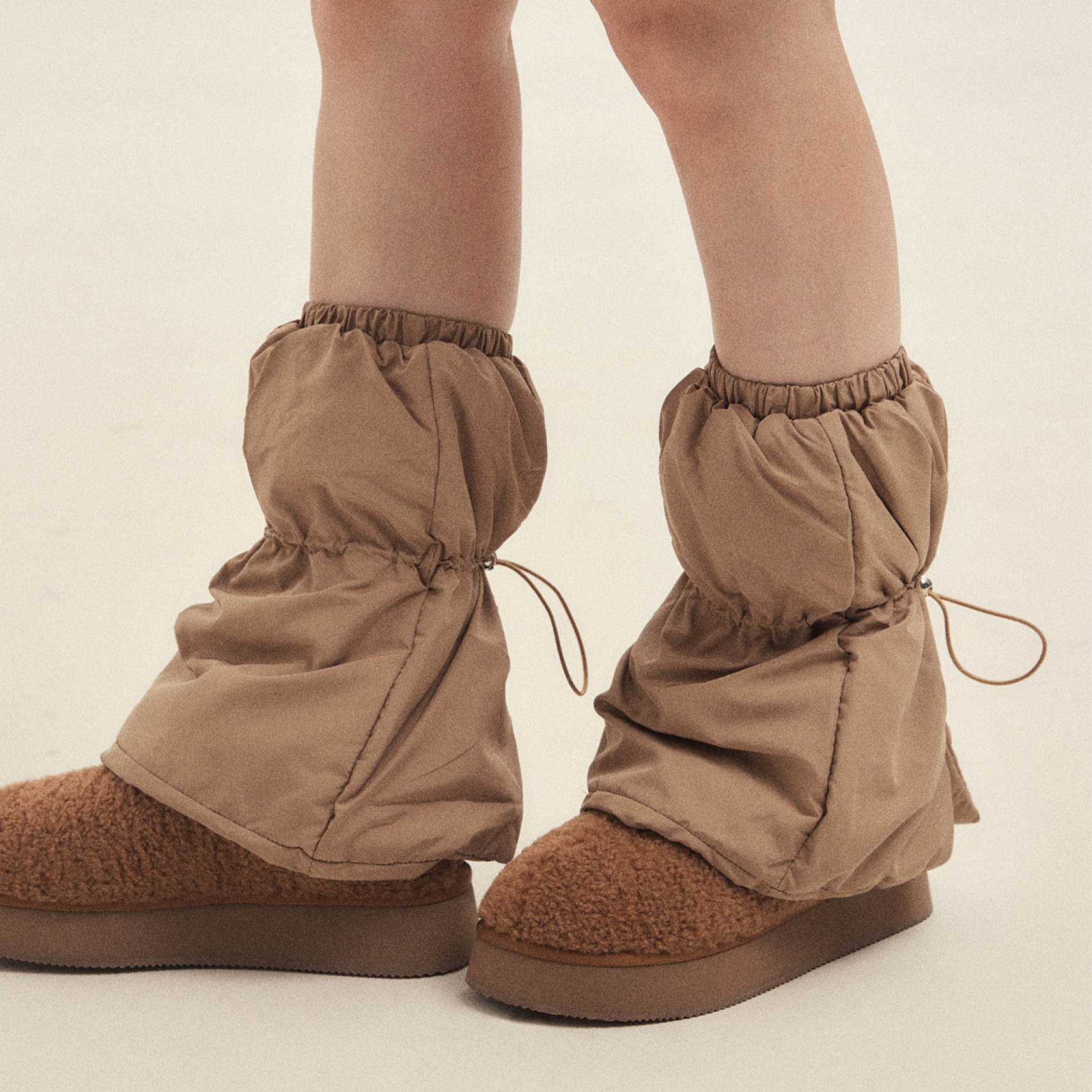 패딩 레그 워머 카멜 / FLOTFF4L02