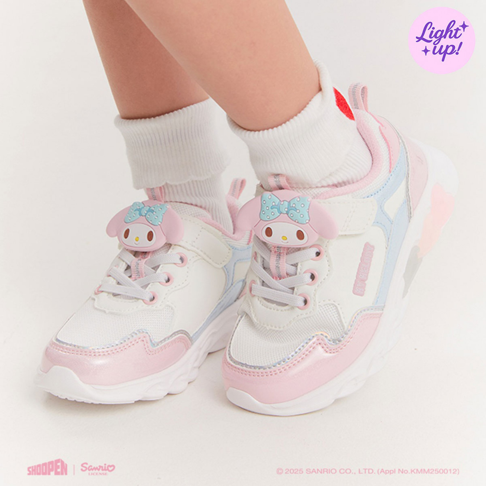 산리오 하트 라이팅 운동화 핑크 / HPKR6FB94S25