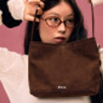 스웨이드 숄더백 브라운 / FLOTGA1B07